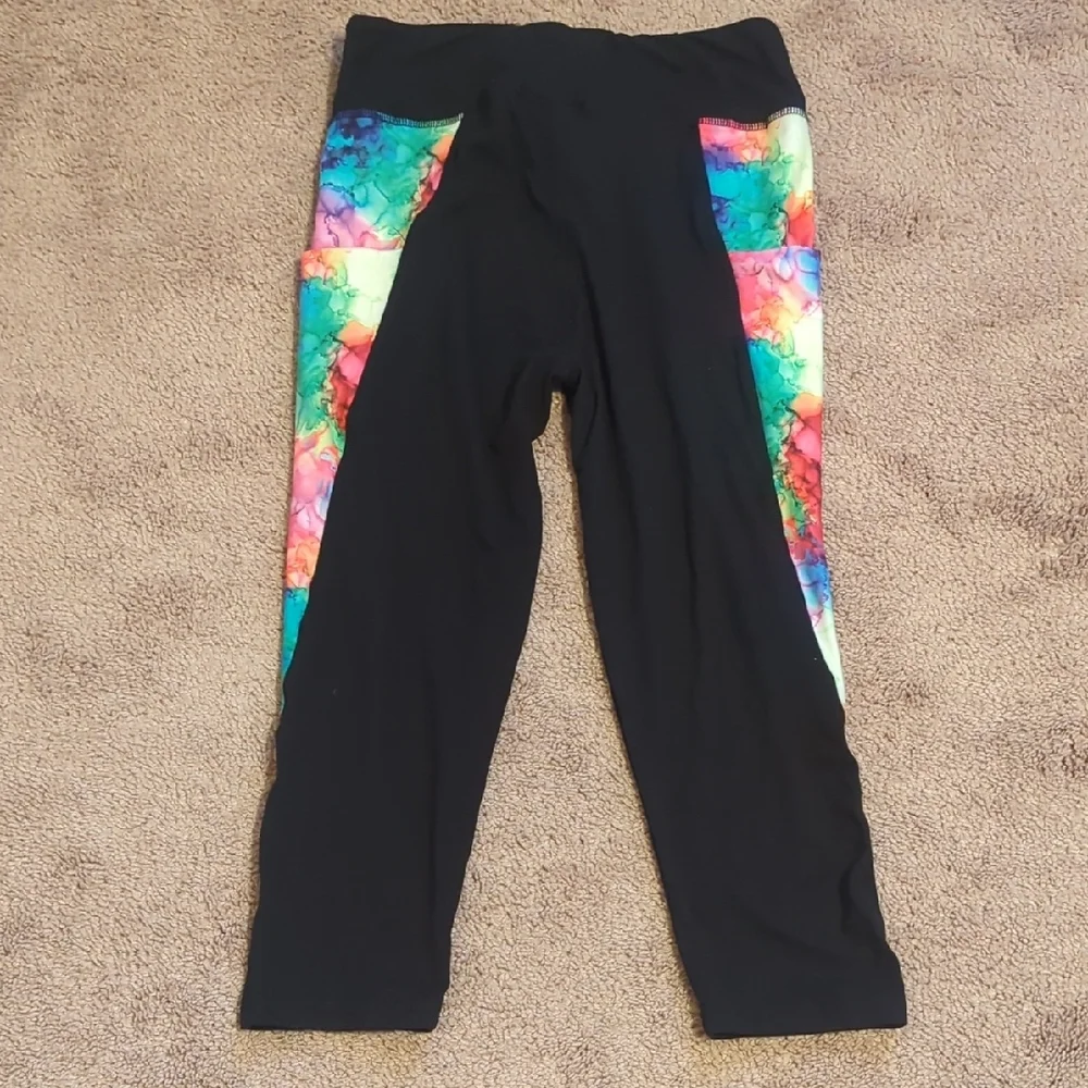 Vibrant Black and Multicolor Women's Leggings - Picture 3 of 5